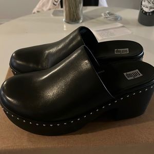 Fit Flop Clog Slides